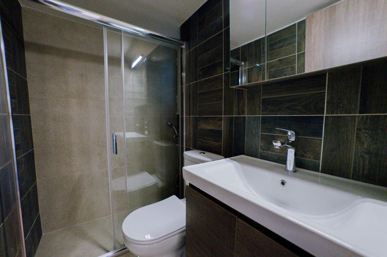 Loutraki Pinky Pearl Apartment ภายนอก รูปภาพ