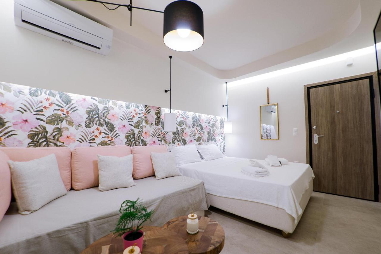 Loutraki Pinky Pearl Apartment ภายนอก รูปภาพ